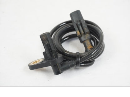 Baksidan på ABS givare från en Kawasaki ER-6F -2010 motorcykel.