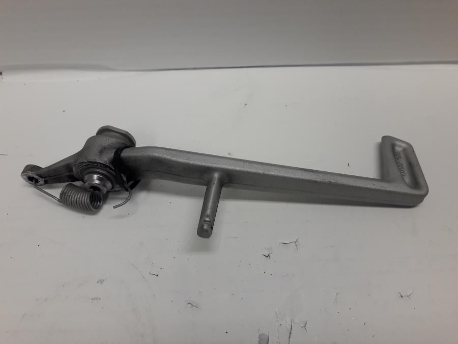 Baksidan på Bromspedal från en BMW R 1250 RS -2020 motorcykel.