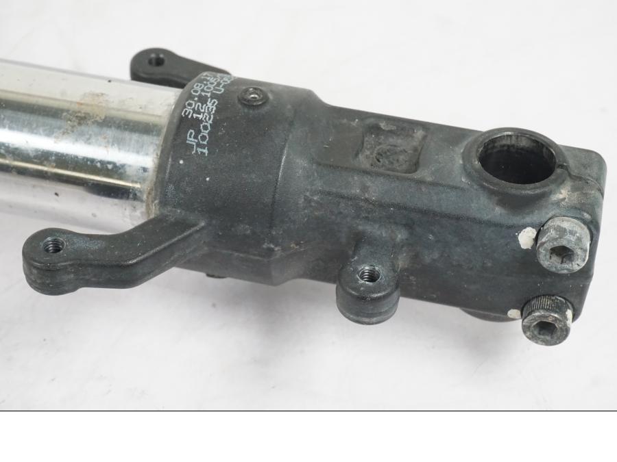 Extrabild1 på Gaffelben från en KTM 390 Duke -2018 motorcykel.