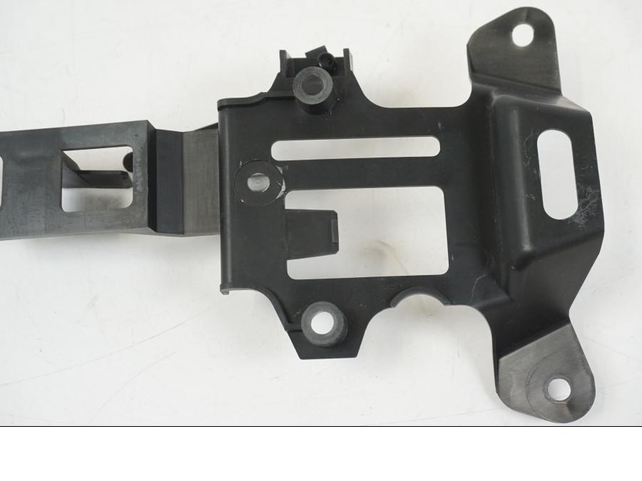 Extrabild2 på Relä från en Yamaha YZF 1000 R1 -2007 motorcykel.