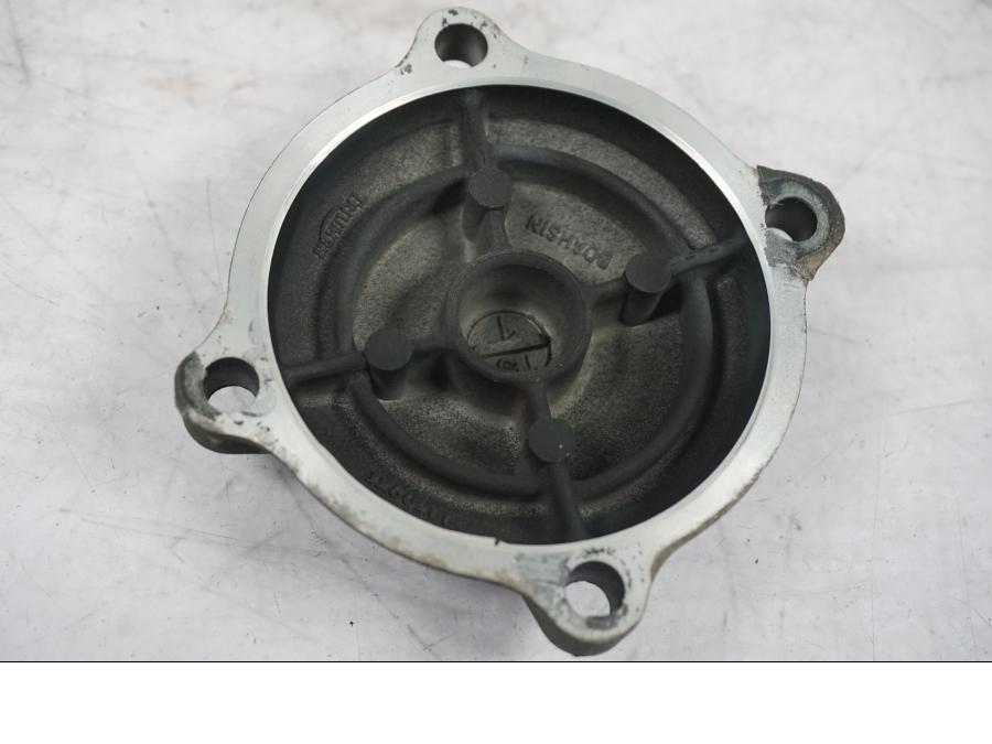 Baksidan på Motorkåpa från en Triumph Tiger Explorer -2016 motorcykel.