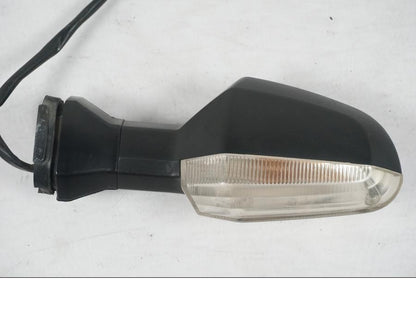 Höger sida på Blinkers från en Kawasaki ER-6N ABS -2010 motorcykel.