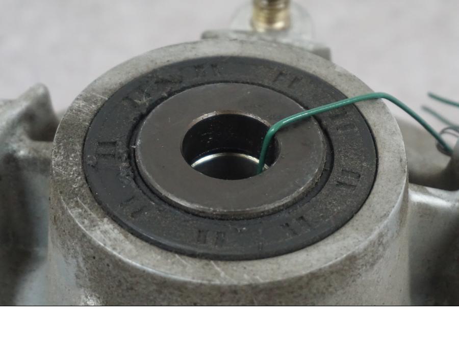 Baksidan på Drevfäste från en Triumph Tiger -2009 motorcykel.