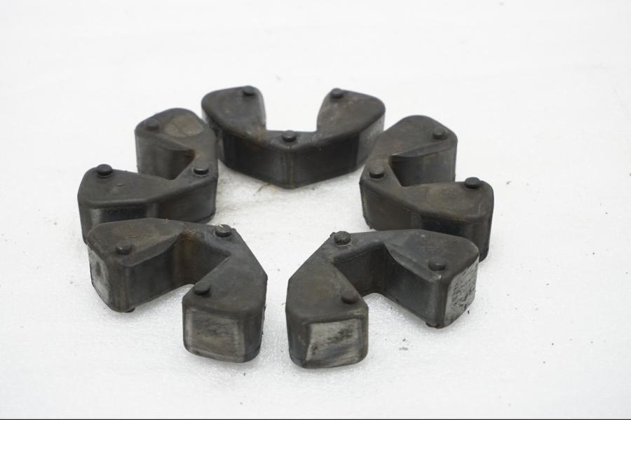 Framsidan på Ryckutjämnare från en Suzuki GSX 1300 BK -2008 motorcykel.