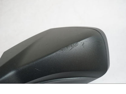 Snett uppifrån på Backspegel från en BMW R 1250 RT -2024 motorcykel.