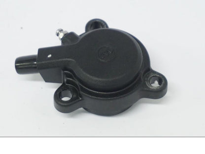 Baksidan på Kopplingslavcylinder från en BMW R 1250 GS -2022 motorcykel.