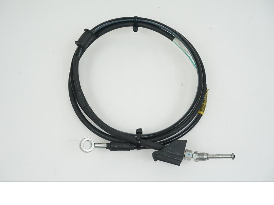 Framsidan på Kopplingsledning från en H-D Street Glide CVO FLHXSE -2020 motorcykel.