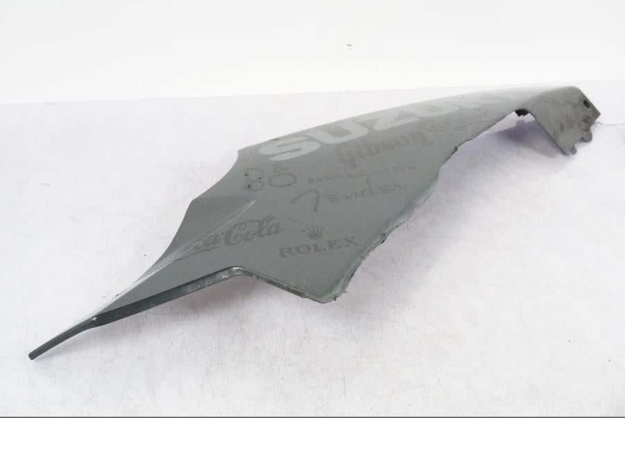 Baksidan på Magkåpa från en Suzuki GSX-R 1000 -2008 motorcykel.