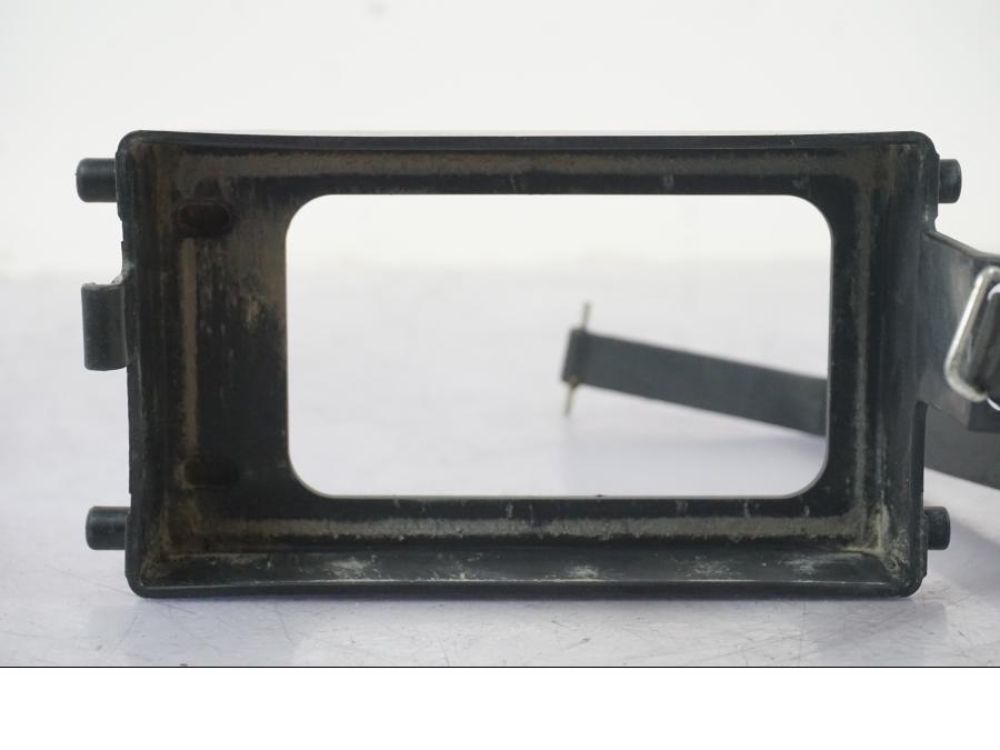 Extrabild4 på Batterihållare från en Kawasaki ZZ-R 1400 -2009 motorcykel.