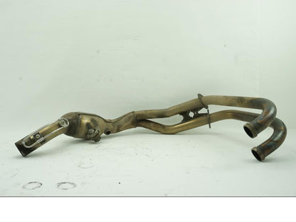 Baksidan på Grenrör från en BMW F 800 R -2011 motorcykel.