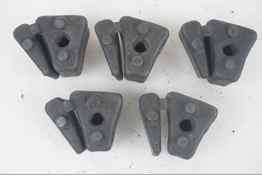 Framsidan på Ryckutjämnare från en Honda CBR 900 RR -1999 motorcykel.