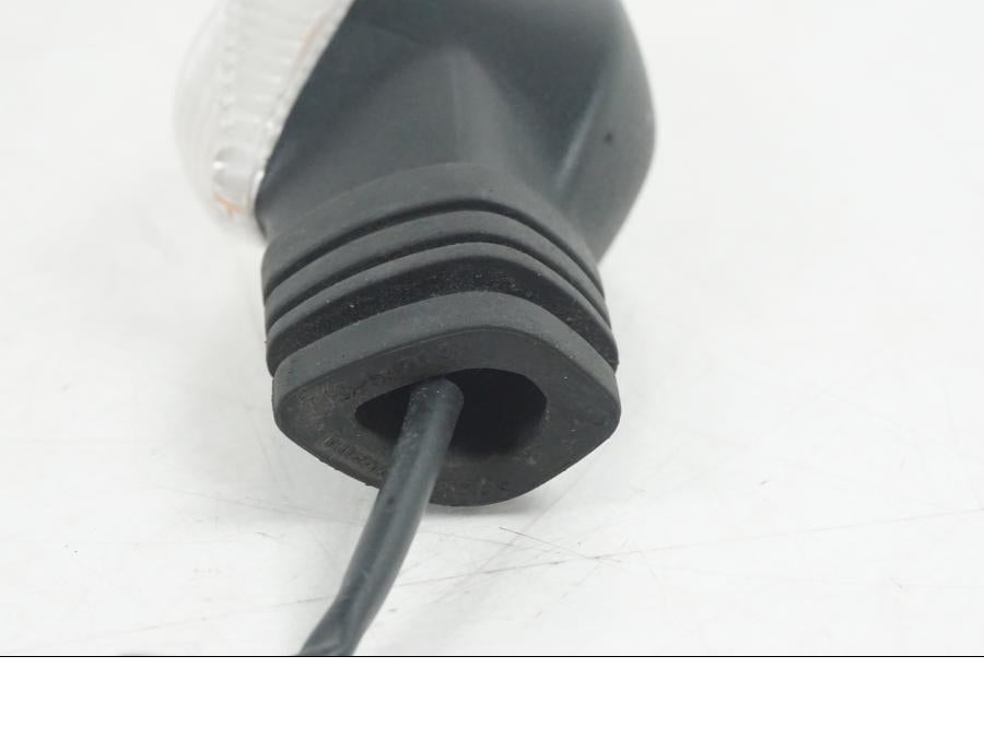 Extrabild1 på Blinkers från en Ducati Hyperstrada -2013 motorcykel.