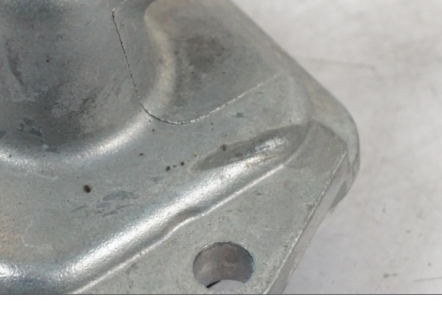 Vänster sida på Second Air från en Kawasaki Z 900 -2019 motorcykel.