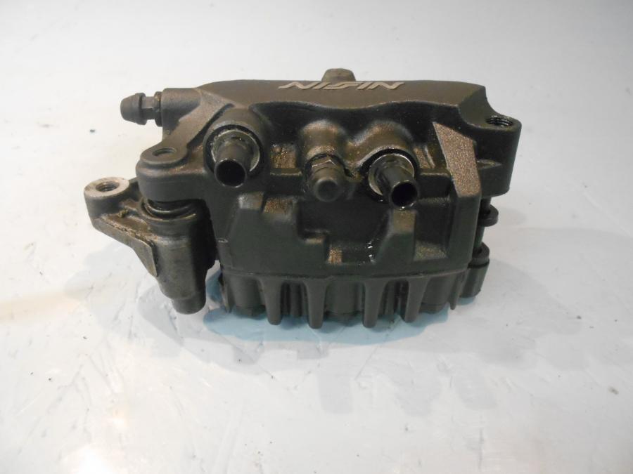 Baksidan på Bromsok från en Honda GL 1800 -2001 motorcykel.