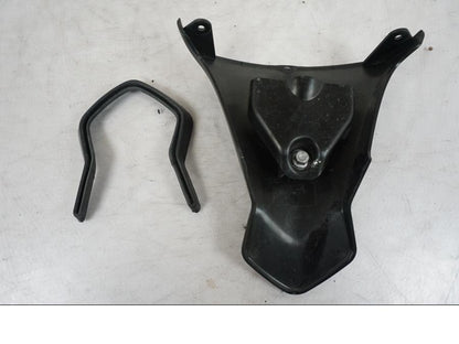 Baksidan på Baklampplast från en Triumph Bonneville T120 -2021 motorcykel.