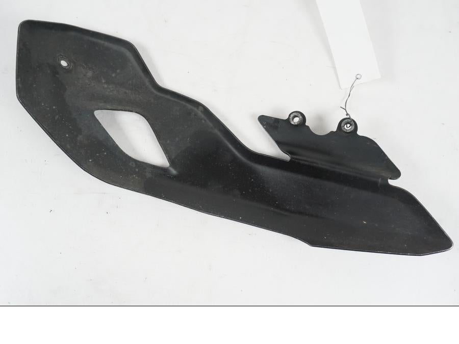 Vänster sida på Magkåpa från en MV Agusta Dragster -2014 motorcykel.