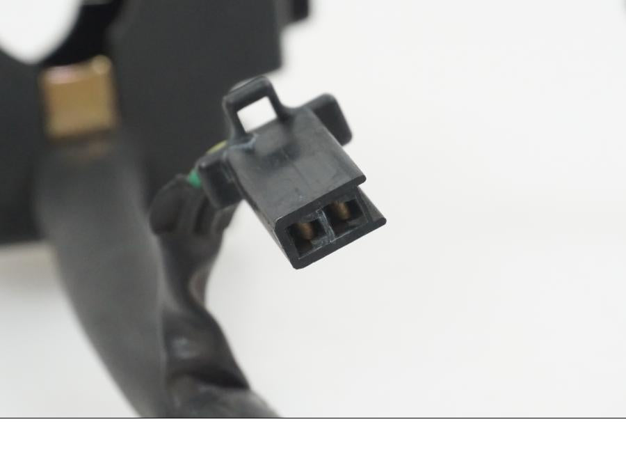 Extrabild3 på Styrelreglage från en Yamaha XJ 900 -1997 motorcykel.