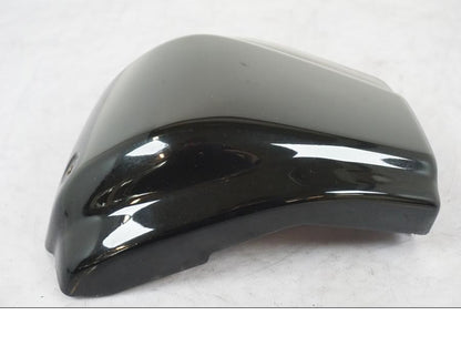 Snett uppifrån på Sidopanel från en Yamaha XVS 1100 -2004 motorcykel.