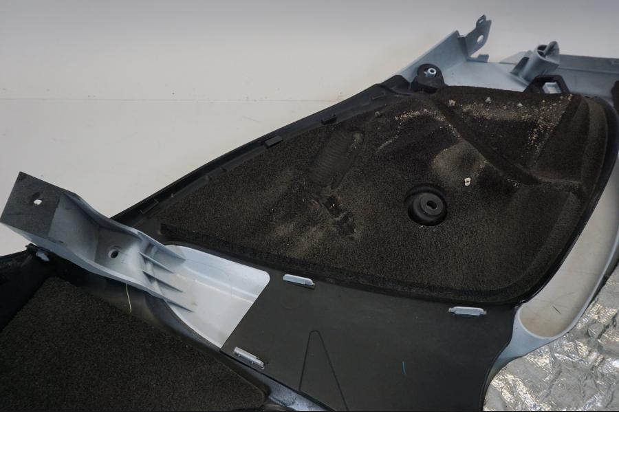 Extrabild2 på Sidkåpa från en Suzuki GSX 1300 R -2017 motorcykel.