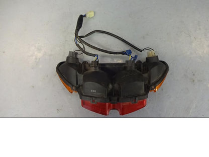 Baksidan på Baklampa från en Yamaha FJR 1300 -2003 motorcykel.