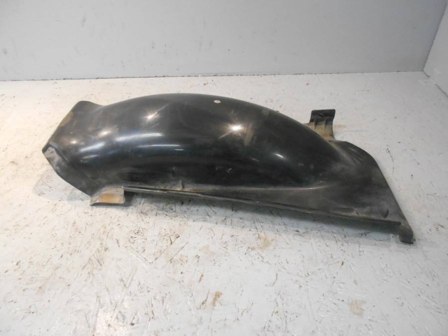 Höger sida på Innerskärm från en Honda GL 500 -1982 motorcykel.