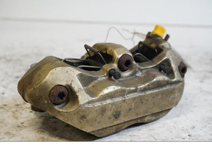 Baksidan på Bromsok från en BMW S 1000 RR -2010 motorcykel.