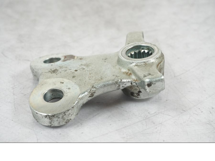 Höger sida på Styrplatta från en Suzuki LTA 750 XP E -2009 motorcykel.