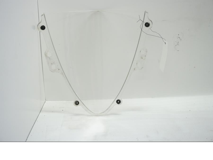 Baksidan på Vindruta från en Suzuki GSX-R 600 -2004 motorcykel.