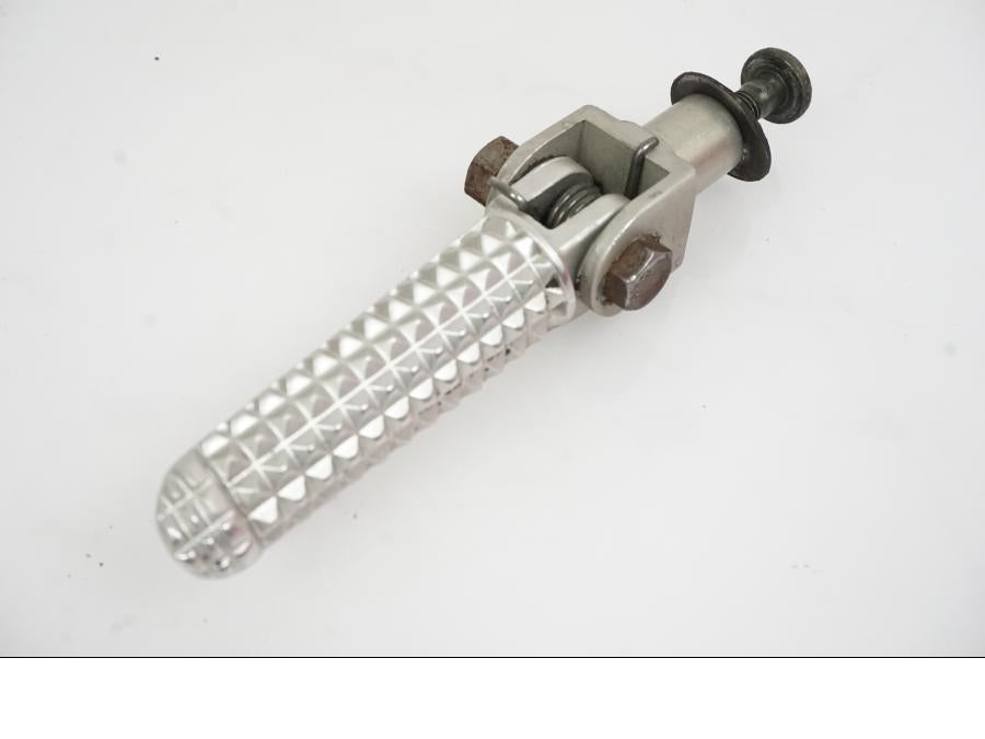 Baksidan på Fotpinne från en Yamaha YZF R6 -2006 motorcykel.