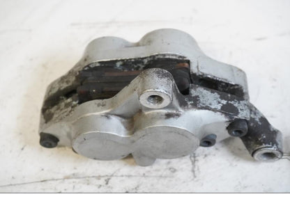 Framsidan på Bromsok från en Yamaha TDM 850 -1996 motorcykel.