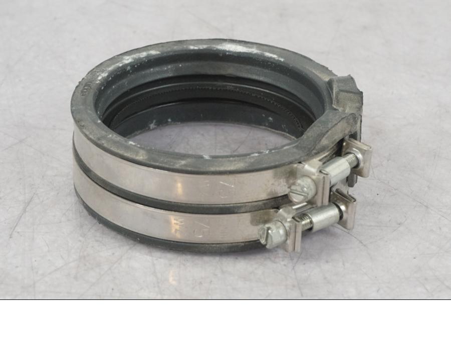 Baksidan på Insug från en KTM 1290 Super Adventure R -2018 motorcykel.