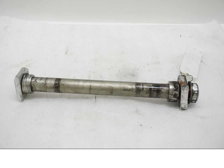 Framsidan på Axel från en Suzuki SV 1000 -2007 motorcykel.