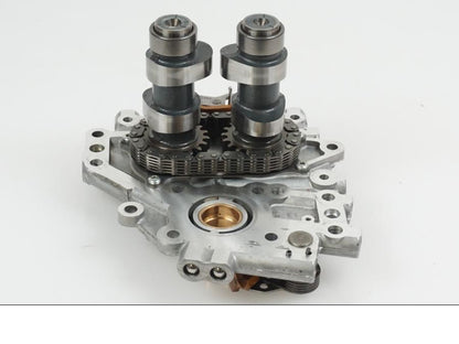 Höger sida på Kamaxel från en H-D Touring Road King FLHR/I -2000 motorcykel.