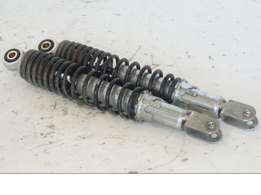 Framsidan på Stötdämpare från en Kymco Agility 125 -2019 scooter.