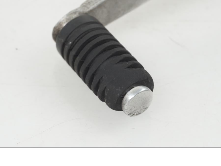 Baksidan på Växelpedal från en Suzuki GSX-R 1000 -2007 motorcykel.