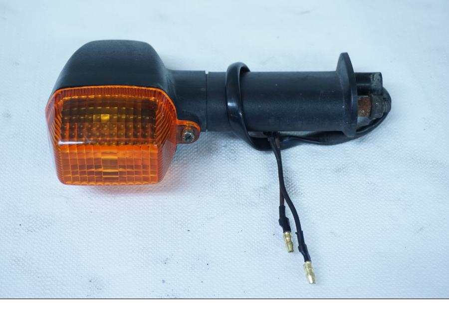 Framsidan på Blinkers från en Yamaha YZF 1000 R -1997 motorcykel.