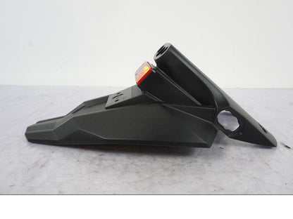 Snett uppifrån på Bakskärm från en Kawasaki Z 800 -2014 motorcykel.