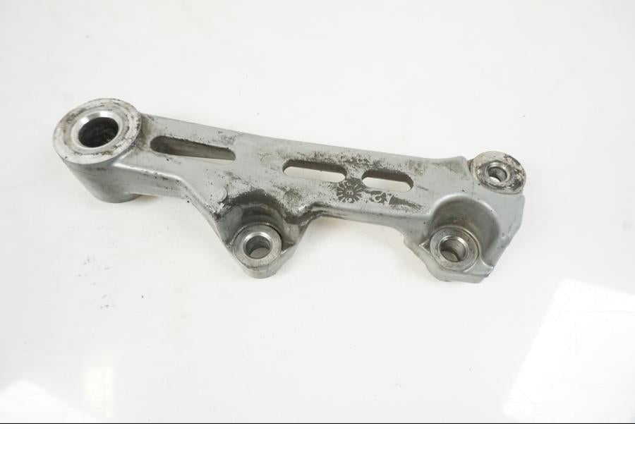 Framsidan på Bromsoksfäste från en Yamaha BT 1100 -2003 motorcykel.