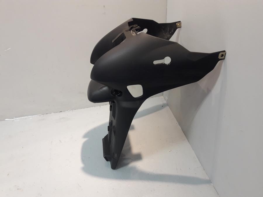 Höger sida på Skylthållare från en BMW R 1150 R -2004 motorcykel.