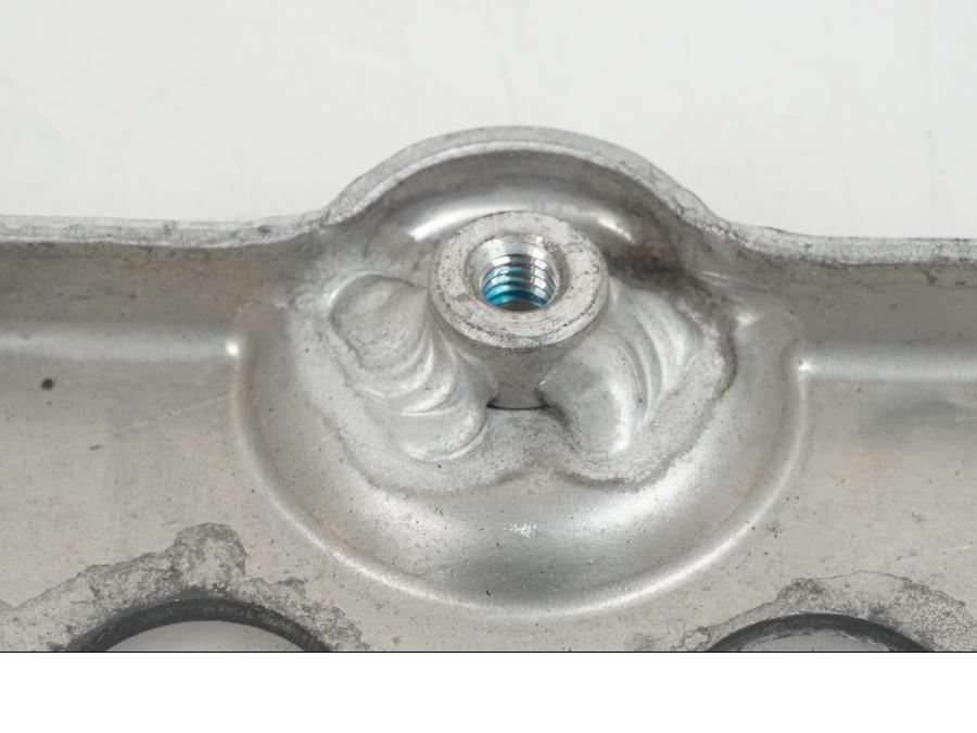 Vänster sida på Ramdel från en Suzuki GSX-R 1000 -2007 motorcykel.