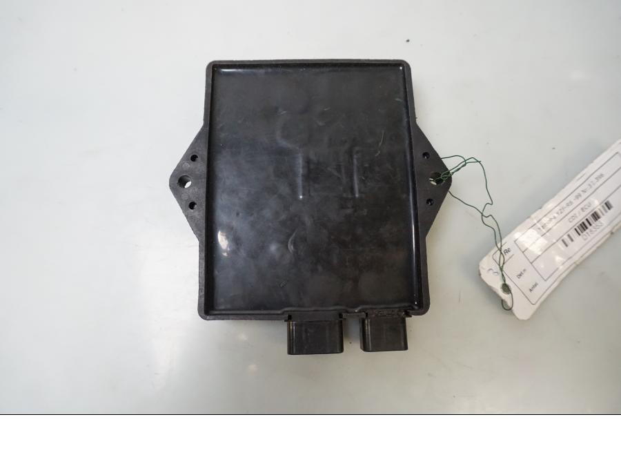 Baksidan på CDI / ECU från en Yamaha YZF R6 -1999 motorcykel.