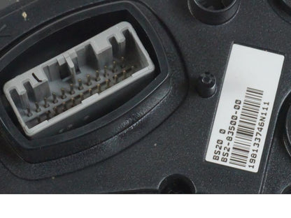 Extrabild6 på Instrumentpanel från en Yamaha MT-09 -2019 motorcykel.