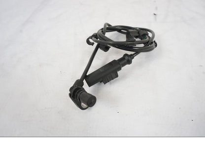 Framsidan på ABS givare från en KTM 790 Duke -2019 motorcykel.