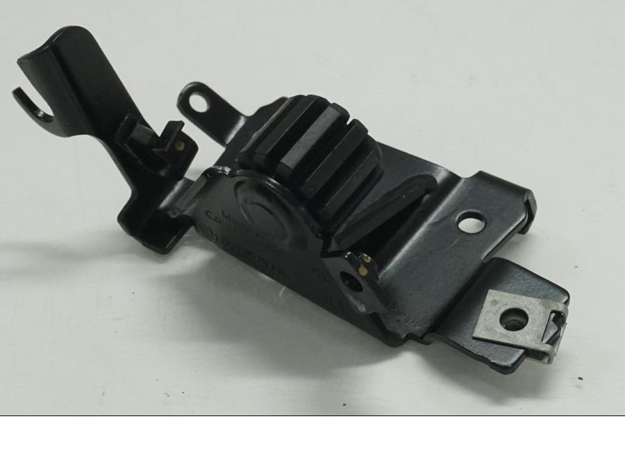 Baksidan på Bensintankfäste från en BMW R 1200 GS -2018 motorcykel.