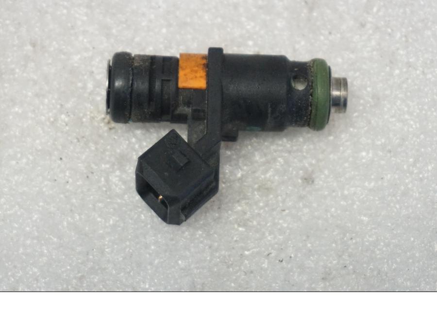 Framsidan på Spridare från en Ducati Monster 796 -2013 motorcykel.