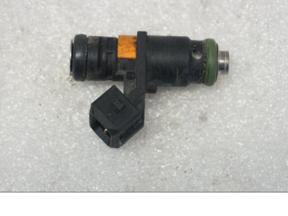 Framsidan på Spridare från en Ducati Monster 796 -2013 motorcykel.