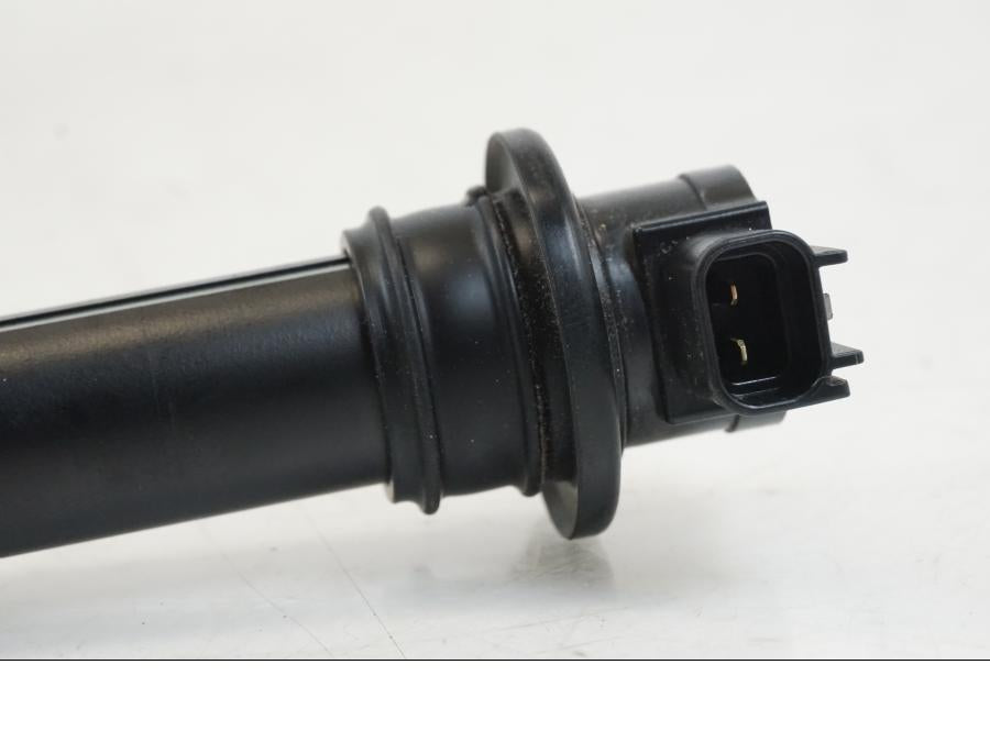 Höger sida på Tändspole från en Triumph Speed Triple -2021 motorcykel.