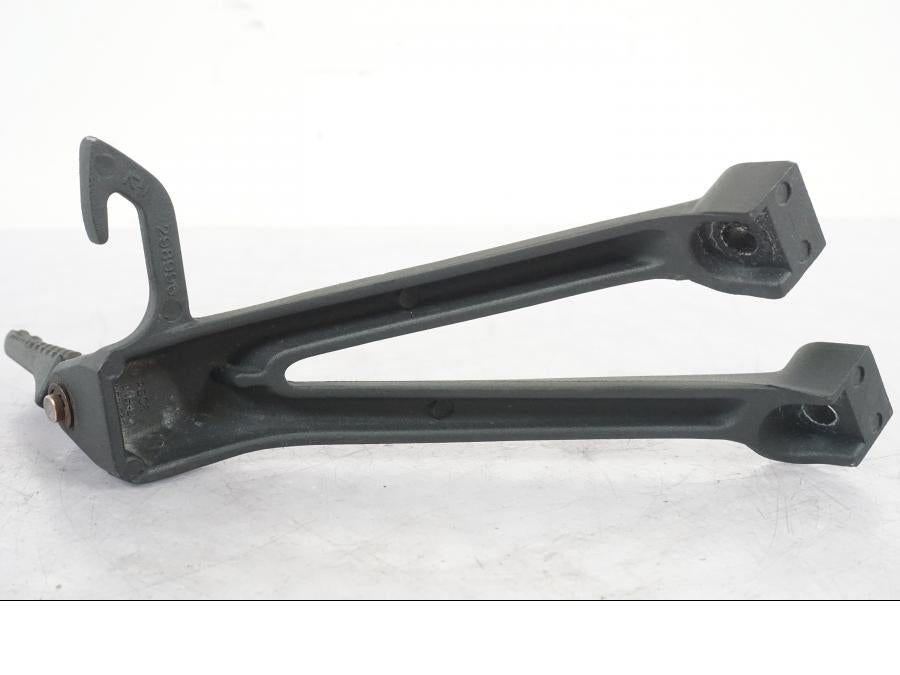 Vänster sida på Fotpinne från en Suzuki GSX-R 750 -2007 motorcykel.