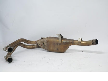 Höger sida på Grenrör från en Honda CB 500 X -2015 motorcykel.