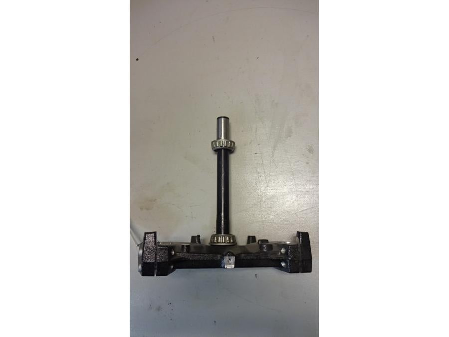 Baksidan på Gaffelkrona från en BMW F 800 GT -2015 motorcykel.